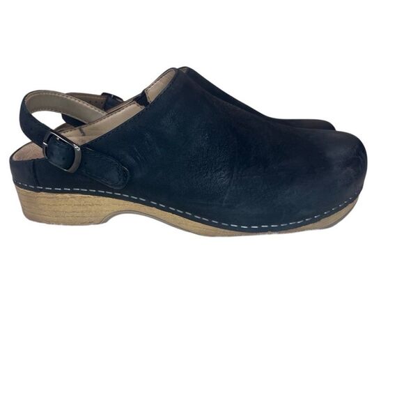 Dansko berry black burnished suede shoes Size 38 or 7.5-8 - Picture 9 of 10